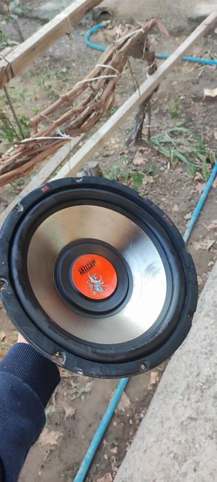 Сабвуфер 400 Вт Срочно срочно#