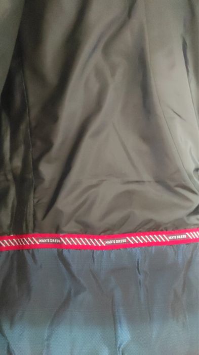 Продам теплую куртку