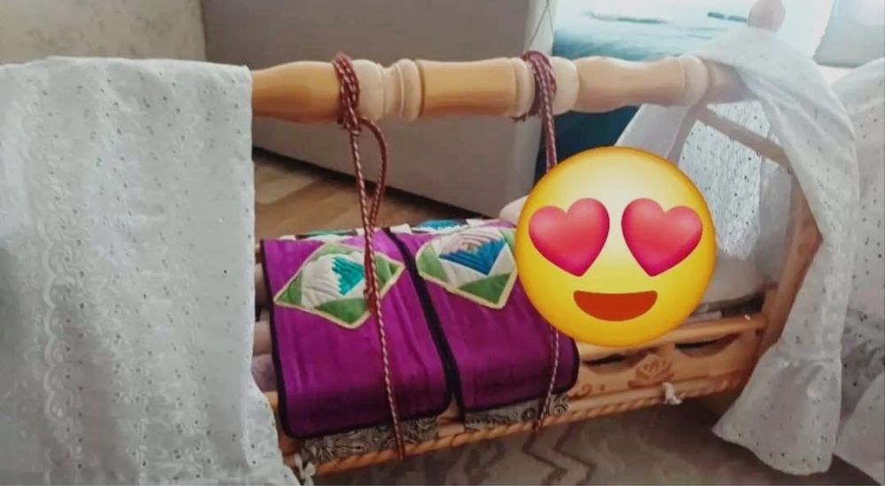 бесік егіздерге арналған