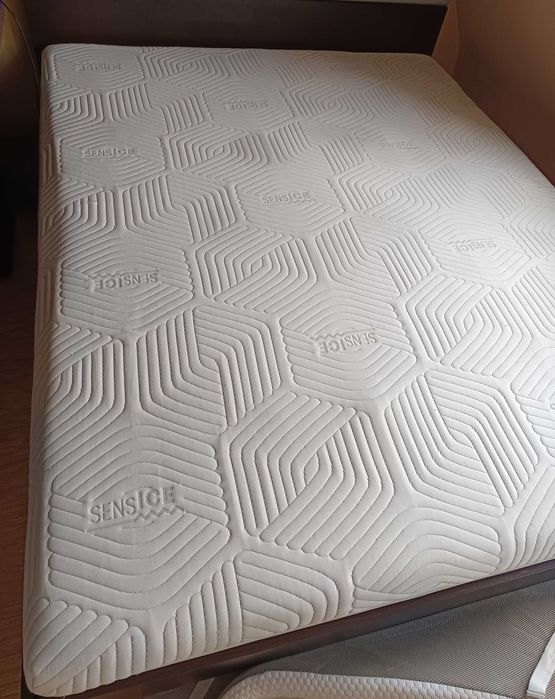 Матрак от пяна 160x200 см GJERDA твърд (JYSK GOLD)