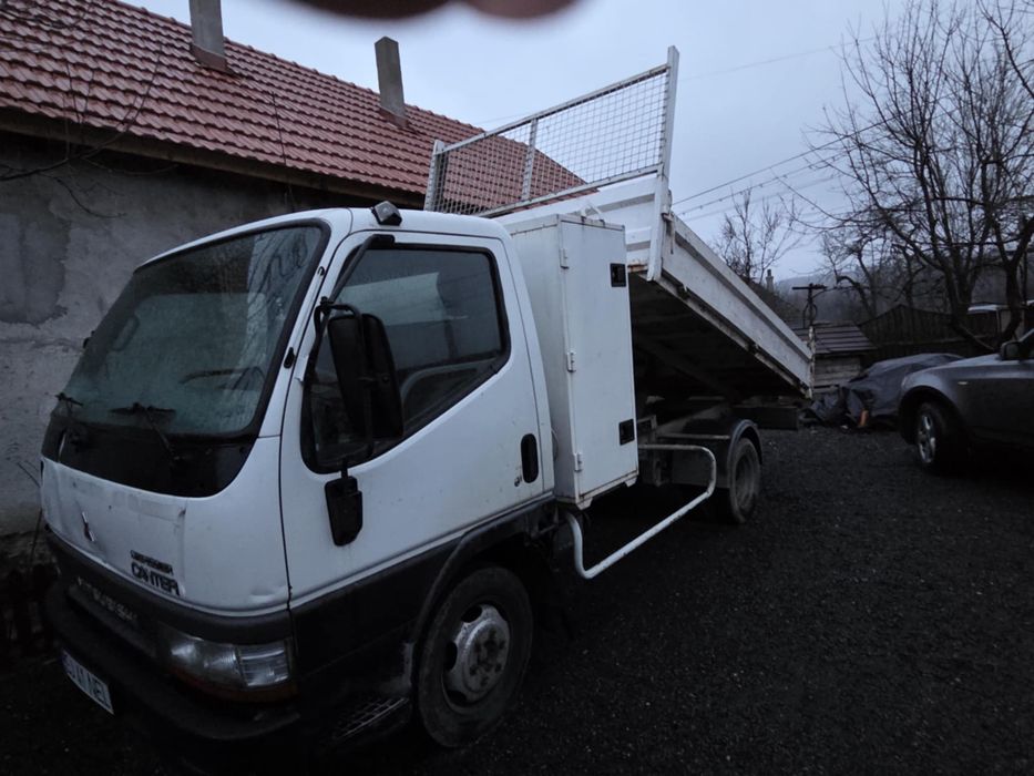 Mitsubishi Canter