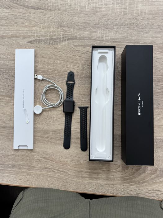 Apple watch seria 3 nike edition