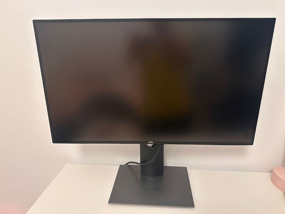 Monitor Dell  25 inch,folosit foarte putin