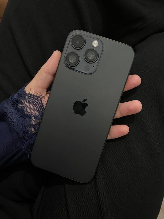 Продам iphone 16 pro max