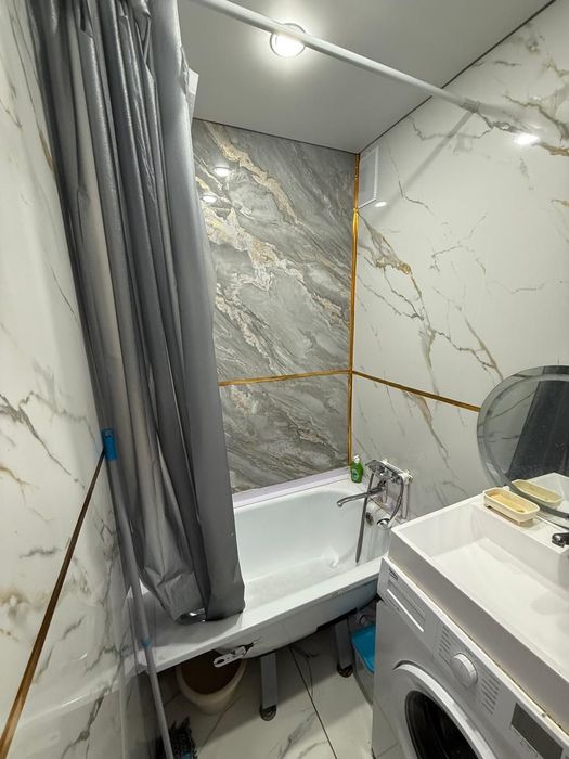 Продаю 2-х ком квартира