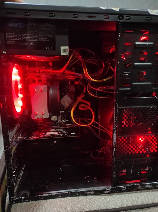 Настольный ПК.можно для игр