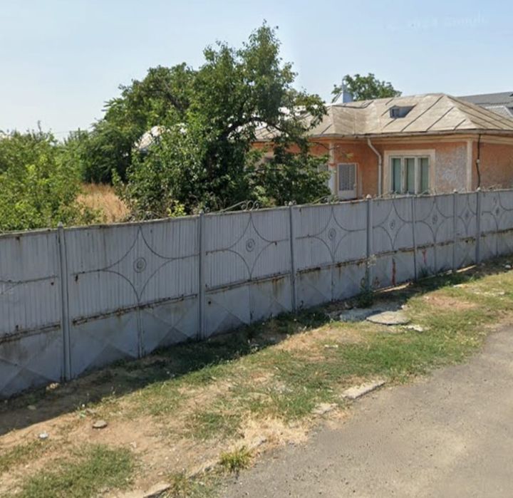 1424 m.p. teren intravilan str. Petru Rareș