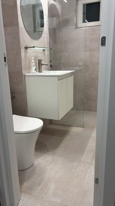 Apartament 2 camere, decimandat, parter,  Bistrita super central