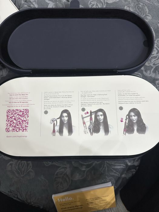 Dyson airwrap complete