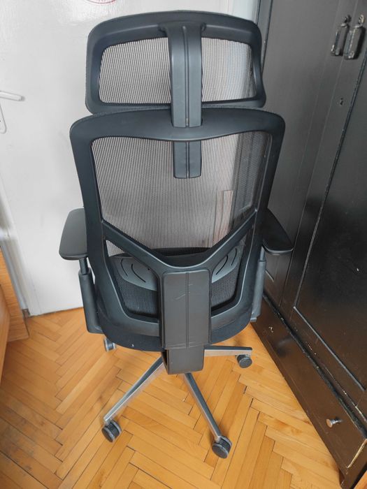 Ергономичен офис стол ChairPro 1000 HL - черен / Употребяван Стол