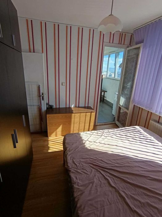 Двустаен имот в кв.Младост 2