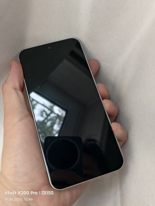Oneplus 13t 12/512 Gb sotiladi