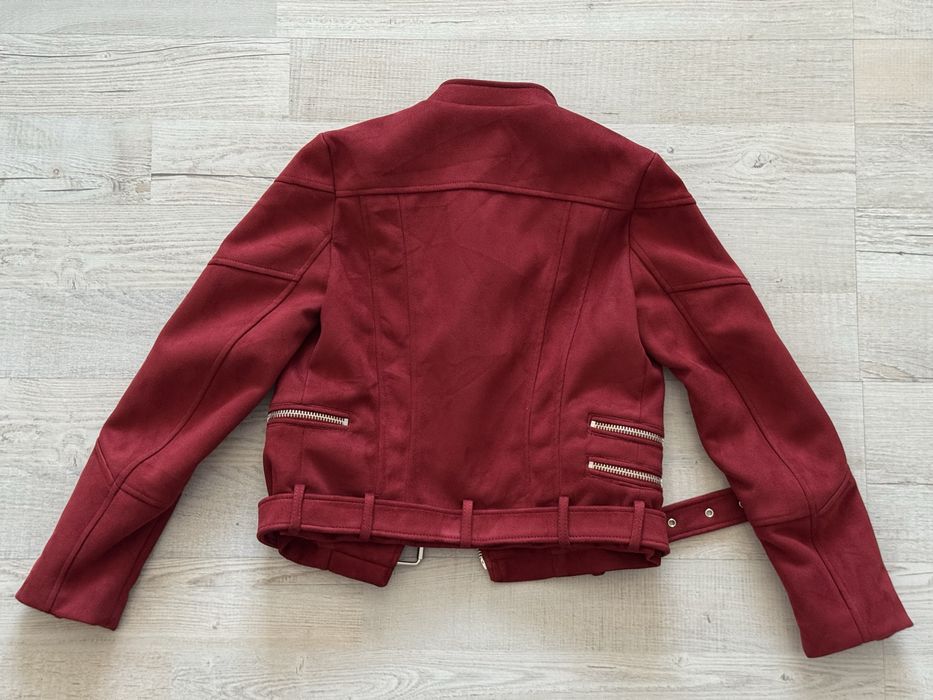 Яке Zara Stradivarius