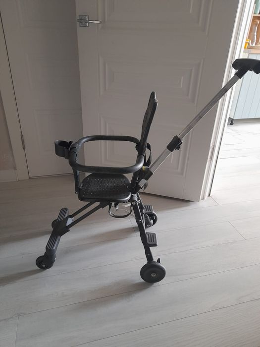 Детская коляска в хорошем состоянии