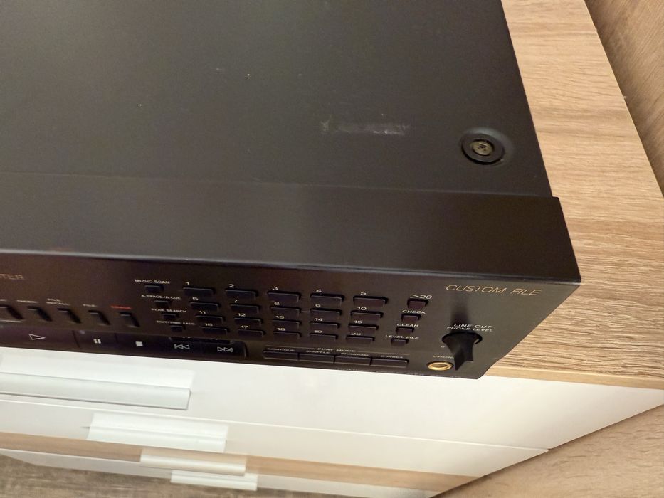 Sony CDP-915  CD Player