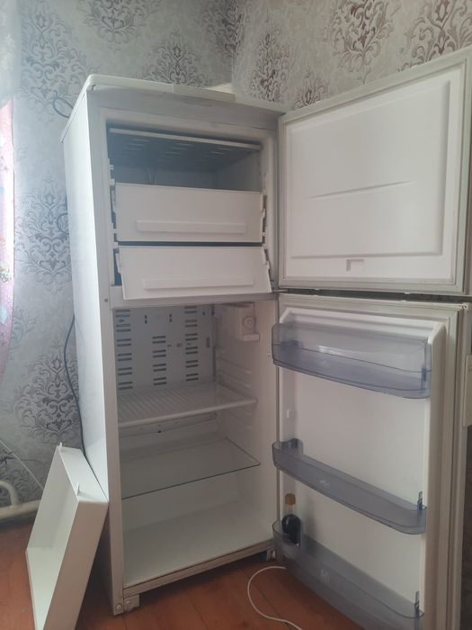Холодильник Бирюса б/у