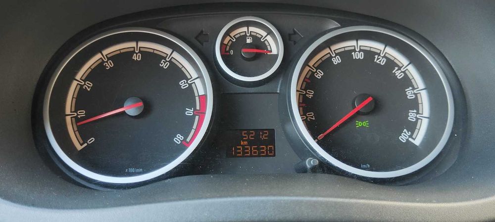 Vând mașină Opel Corsa