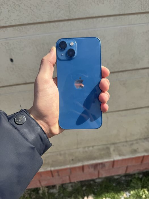 Айфон 13 сатылады