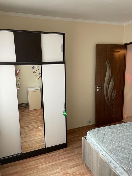 Apartament de inchiriat