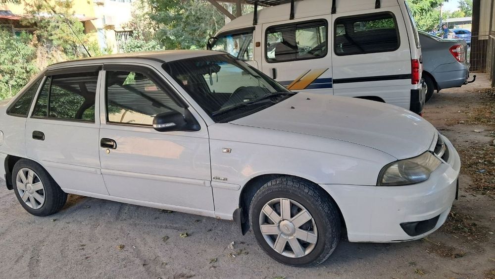 Продаю Nexia 2 (DOHC 1.5)