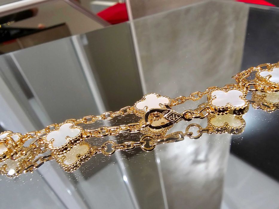 Van Cleef & Arpels VCA Rose Gold Mother 5 Sweet Alhambra Дамска Гривна