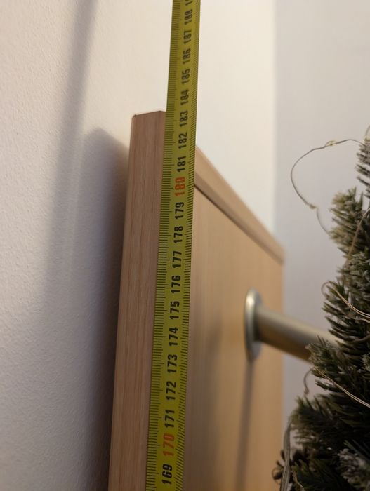 Vând 2 piese mobilier sufragerie