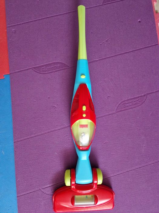 Играчка прахосмукачка