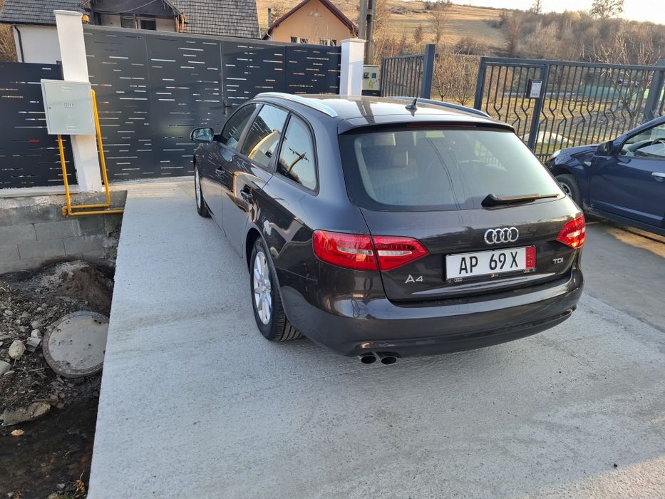 Audi A4 /B 8.5/S-line/Navi/Xenon-Neon/Interior S-Line /Germania/Euro 5