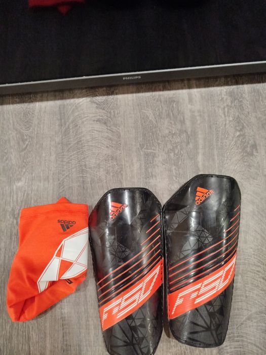 Футболни кори Adidas