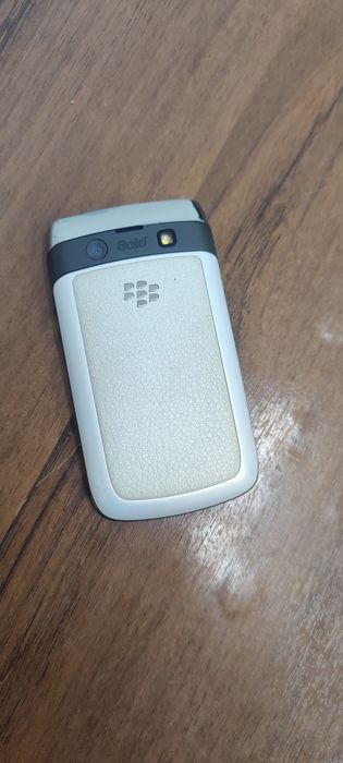 Телефон Black Berry
