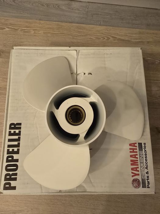 Elice Yamaha 9-7/8"X12" 20->30 HP, 13-1/2"X15", 13-1/4"X17" 60->130 HP