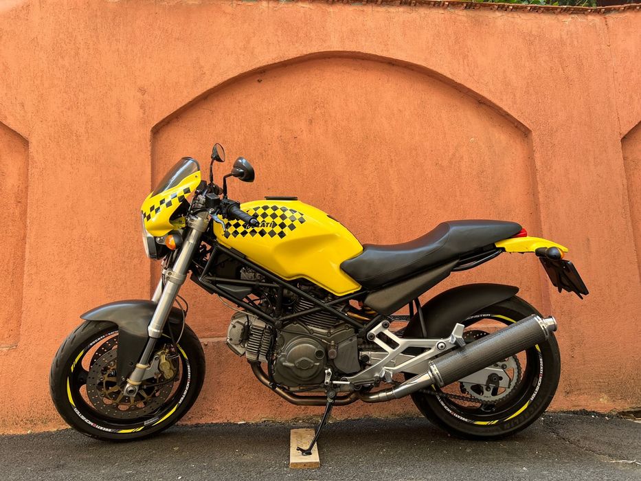 Ducati Monster 600