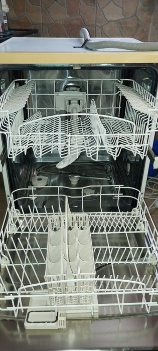 Съдомиялна машина