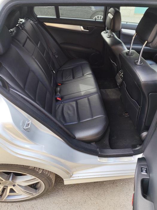 На части Мерцедес  C220 ОМ651 170 КС W204 комби AMG 18 цола xenon