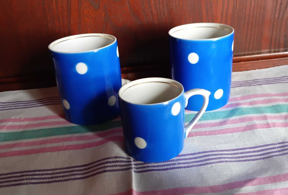 Винтажный чайный комплект из фарфоровых стаканов и детской кружечки