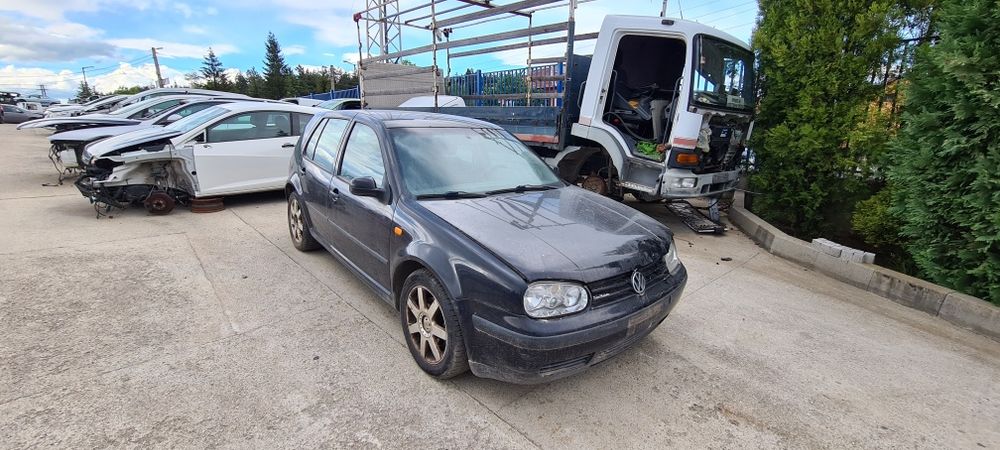 Фолксваген Голф 4 1.9 tdi на части