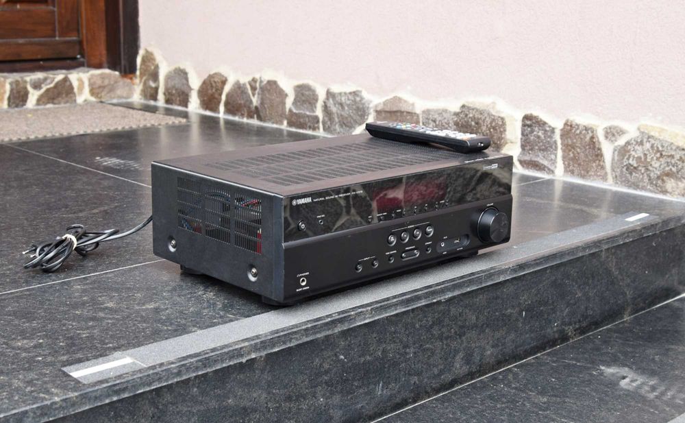 Amplificator 5.1 Yamaha RX-V379, Bluetooth, HDMI