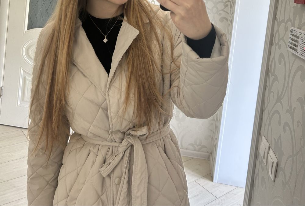 Продам женскую куртку