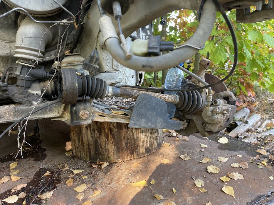 VW GOLF 3 1,6 на части