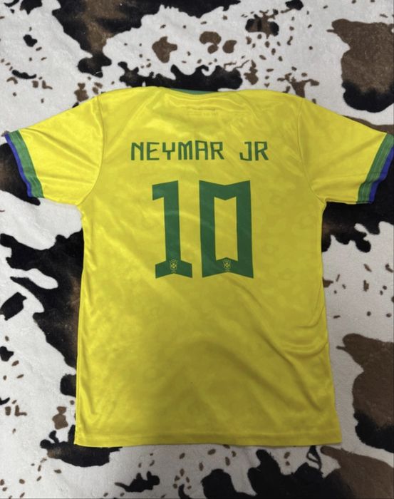Tricou Nike cu Neymar Jr Brazilia, cu mic defect