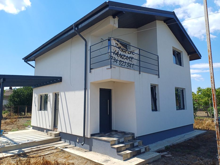 Casa de vânzare!