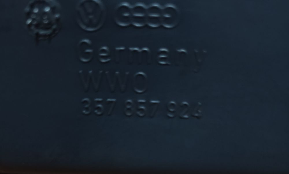 Перчаточный ящик пассат б3 со шторкой