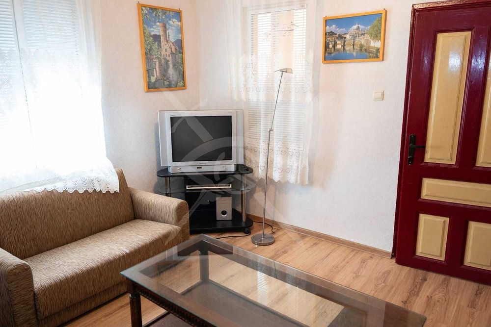 Самостоятелна къща в Брестовица 105748