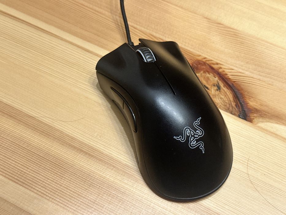 мышь razer deathadder esseantial