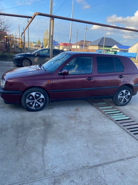 Голф 3 сатылады 1.8 моно