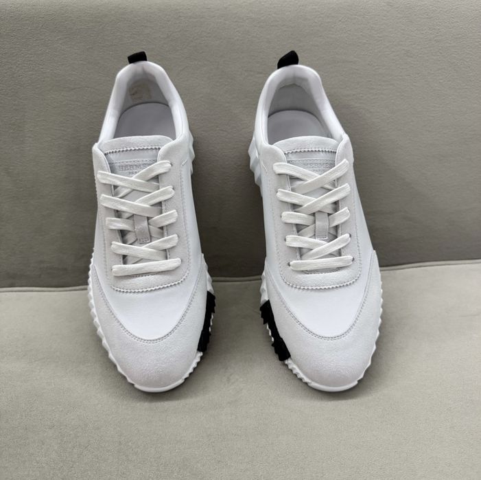 Adidași   BăHERMES