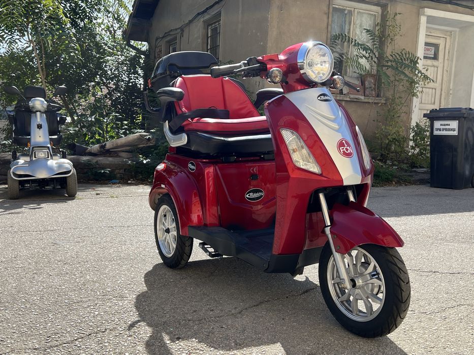 Електрически скутер