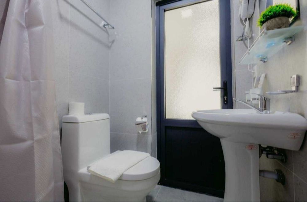 Продается гостиница 1000м2 Яккасарай на 34 номера