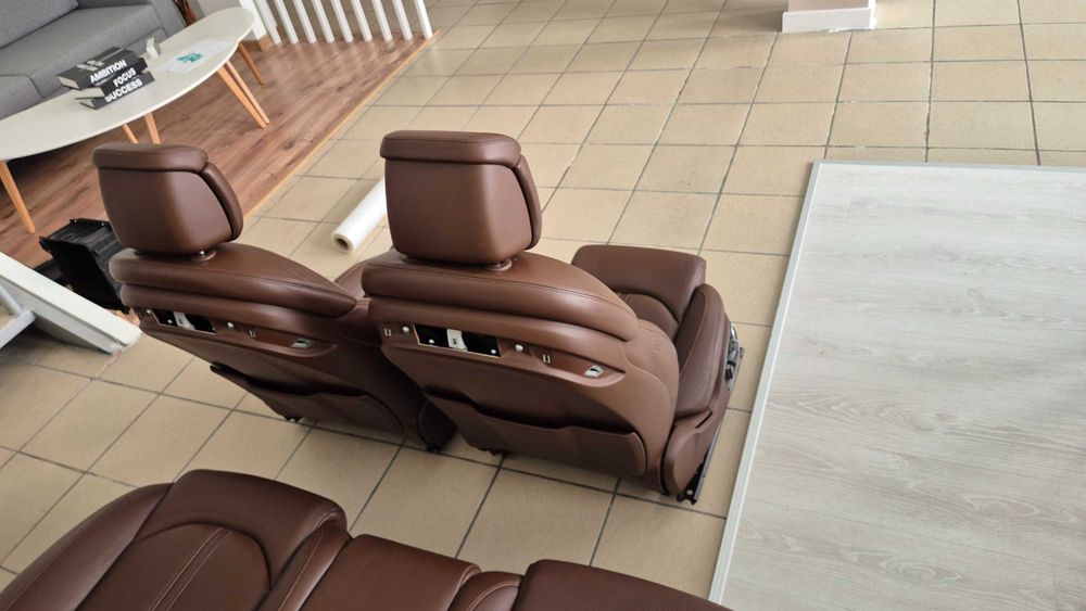 Седалки за Audi A8 D4