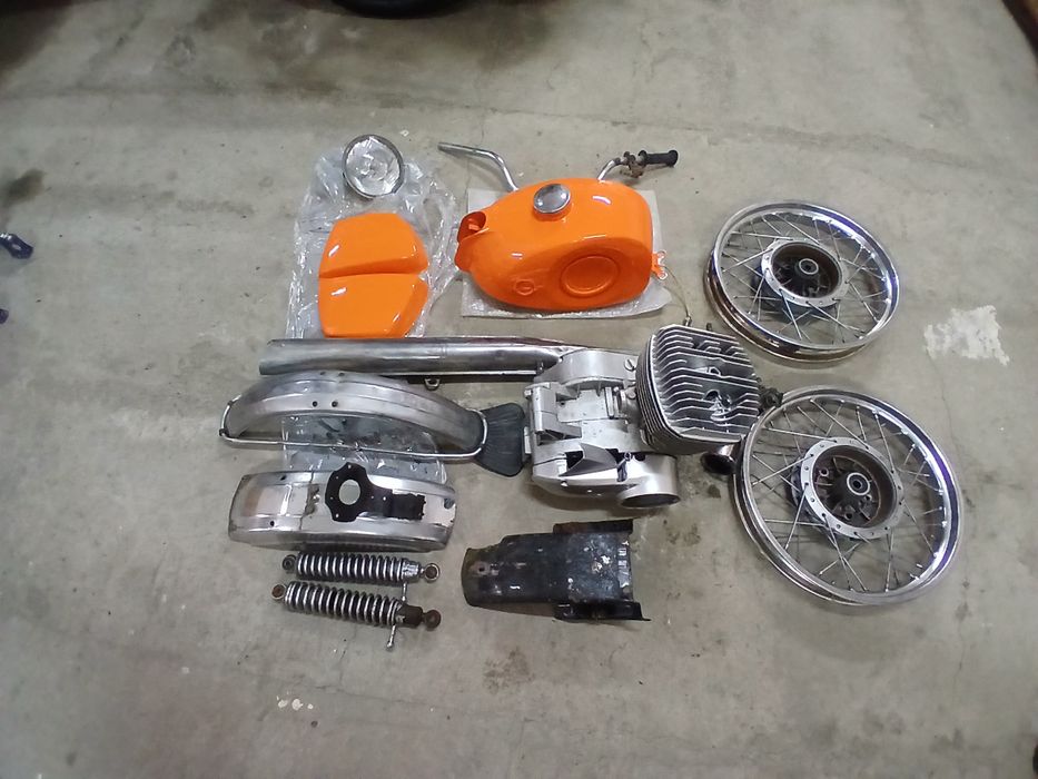 Запчасти на мотоцикл